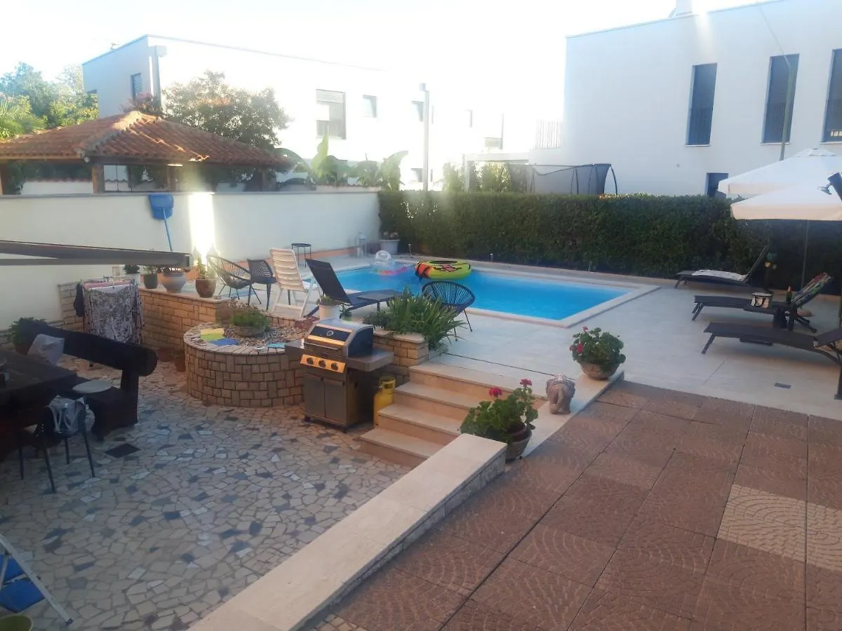 Apartments Residence V Porec Croatia